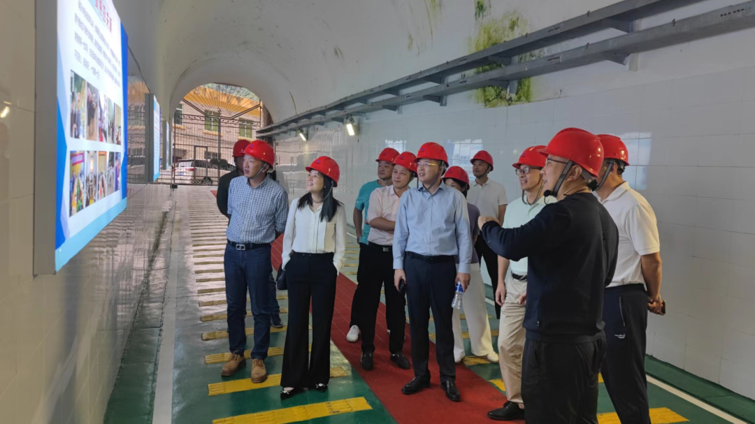 主题教育丨国产偷拍自拍
主要领导带队赴闽东水电站爱国主义教育基地开展现场学习