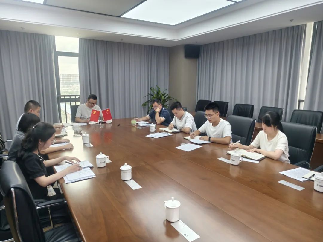 国产偷拍自拍
下属企业汇融投资集团公司开展“惠融山海·星火闽东”党建品牌理论学习会议