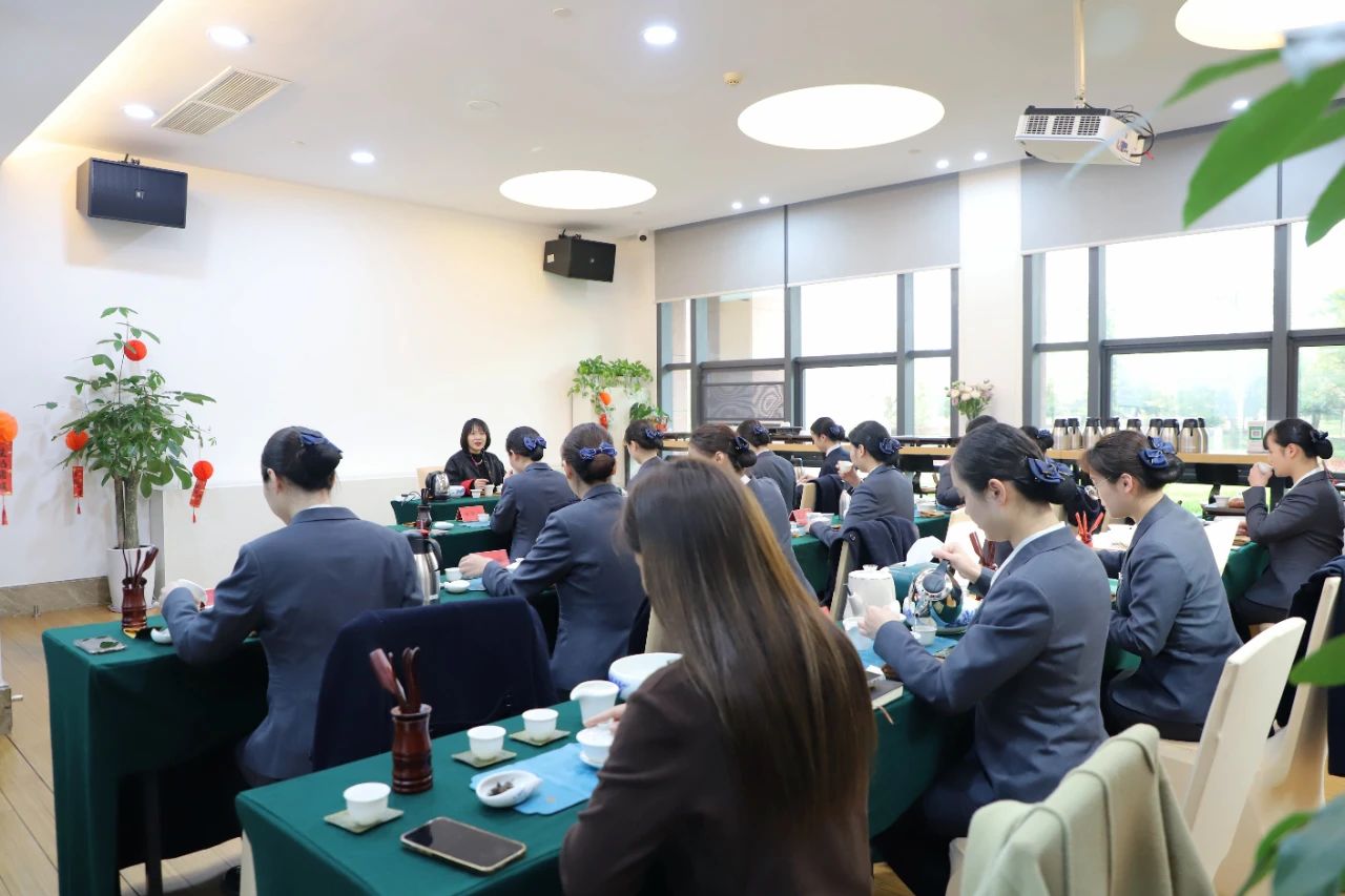 茶香满溢 匠心传承——三都澳大酒店开展茶艺培训